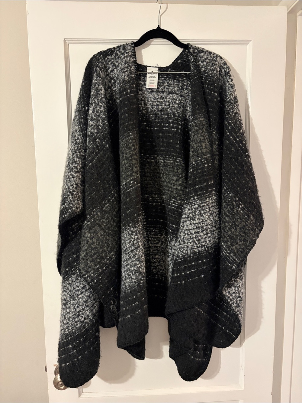 Woolrich Black and Gray Ombré Knit Shawl